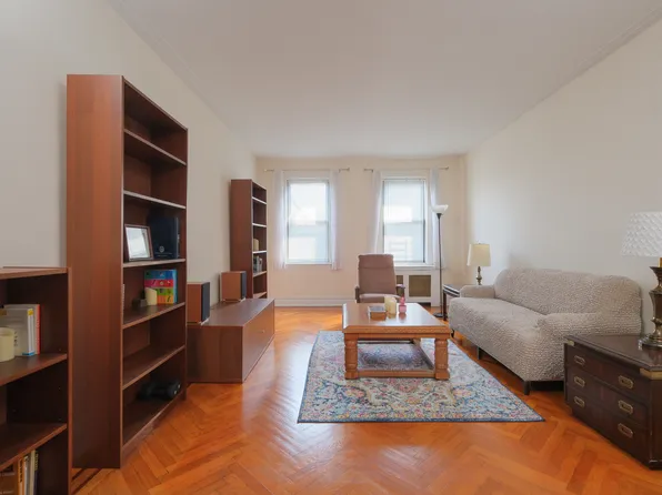 1855 Grand Concourse image 1 of 11