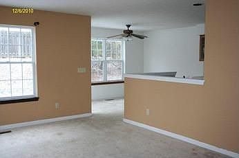 4th image of 23226 Grist Mill Ct #B-30