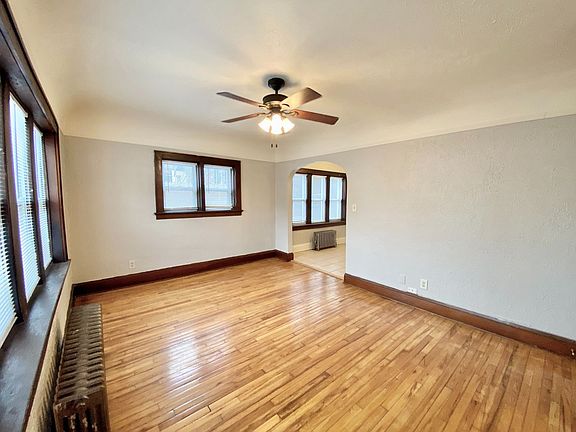 3rd image of 1810 E Oklahoma Ave APT 4