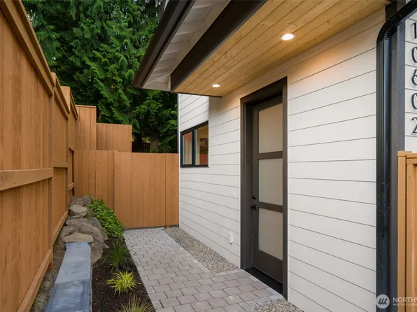 10602 NE 137th Place, Kirkland, WA 98034