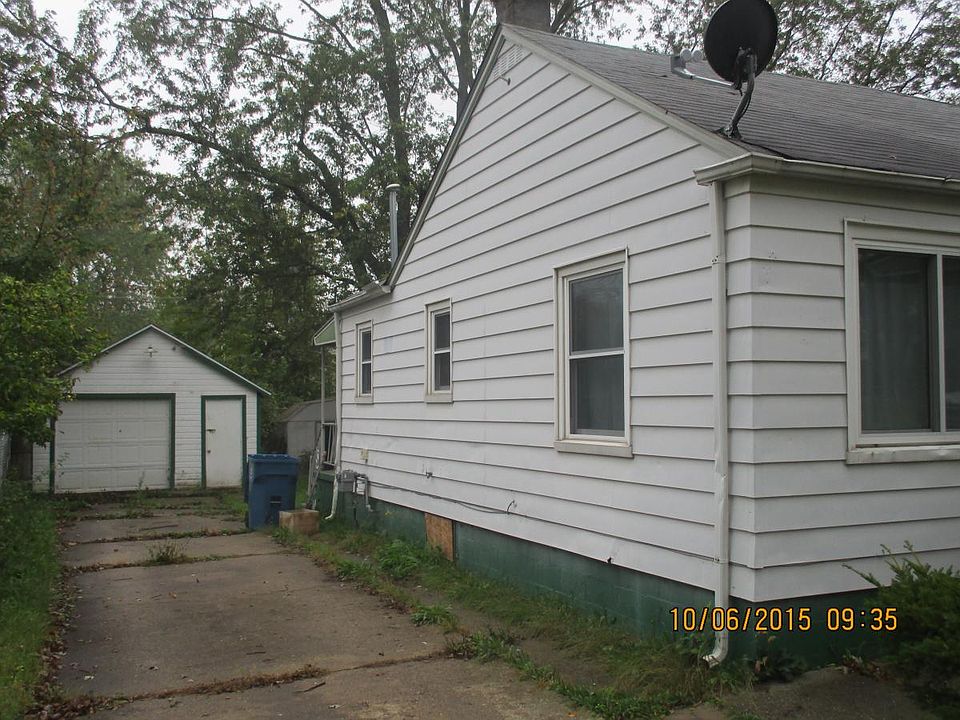 2nd image of 608 Walnut St