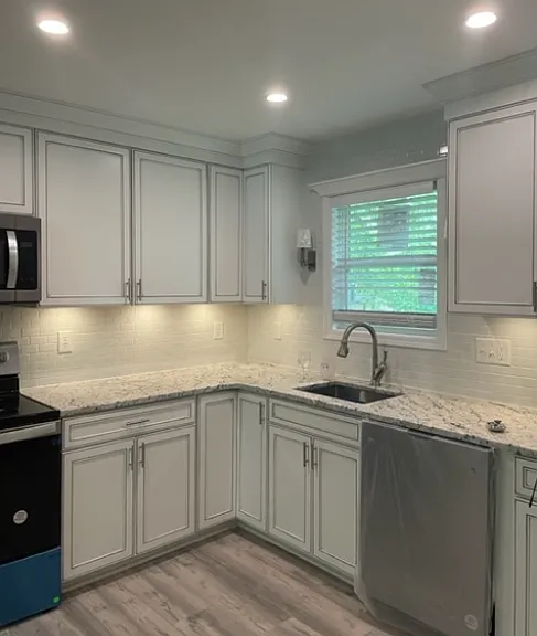 Modern Kitchen with undercabinet lights