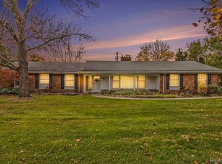 5730 Burnham Rd, Bloomfield Hills, MI 48302