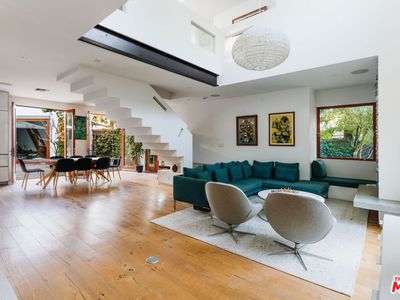 486 E Channel Rd, Santa Monica, CA, 90402