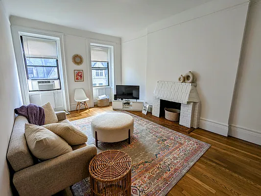 Rented by Guidance Realty Corp. | media 3
