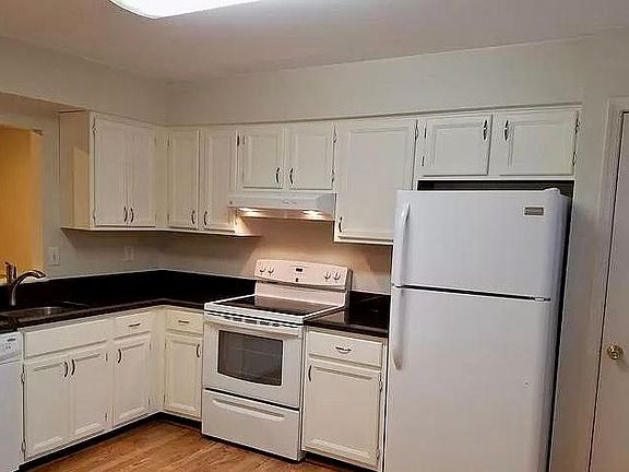 5th image of 18888 McFarlin Dr