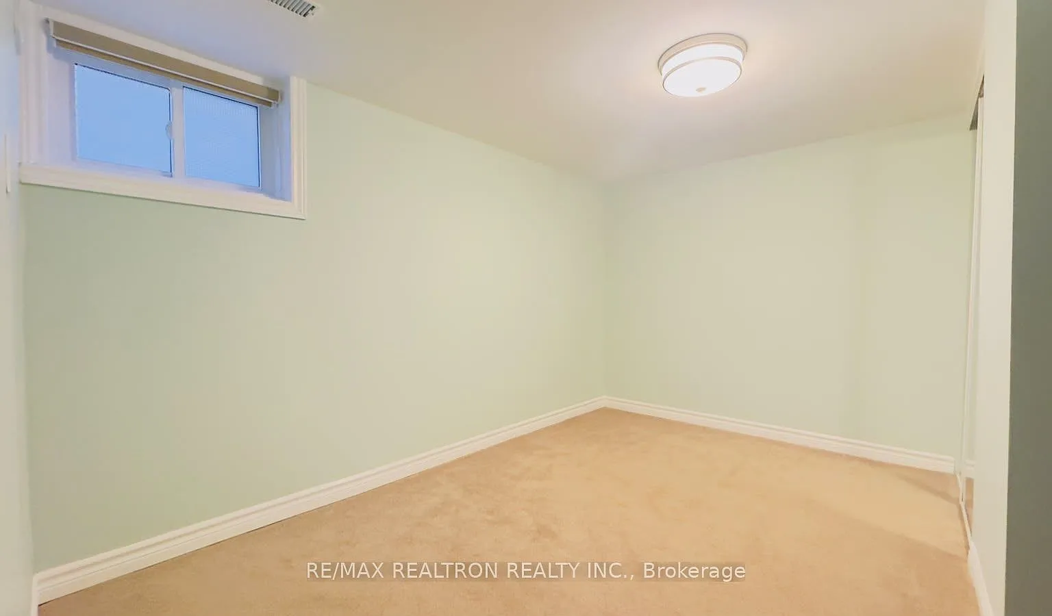 2 bed, $1,800 — Photo 4