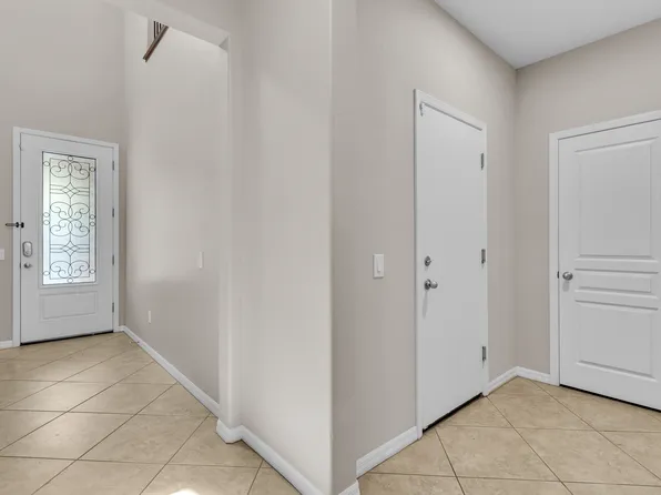 11014 Great Sioux Rd, Las Vegas, NV 89179