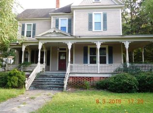 108 W Capitola Ave, Kinston, NC 28501