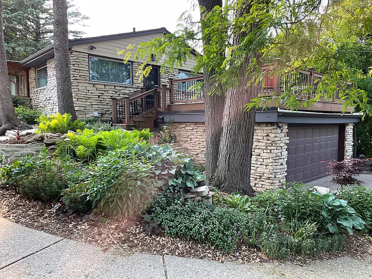 3458 N Mayfair Rd — Photo 8