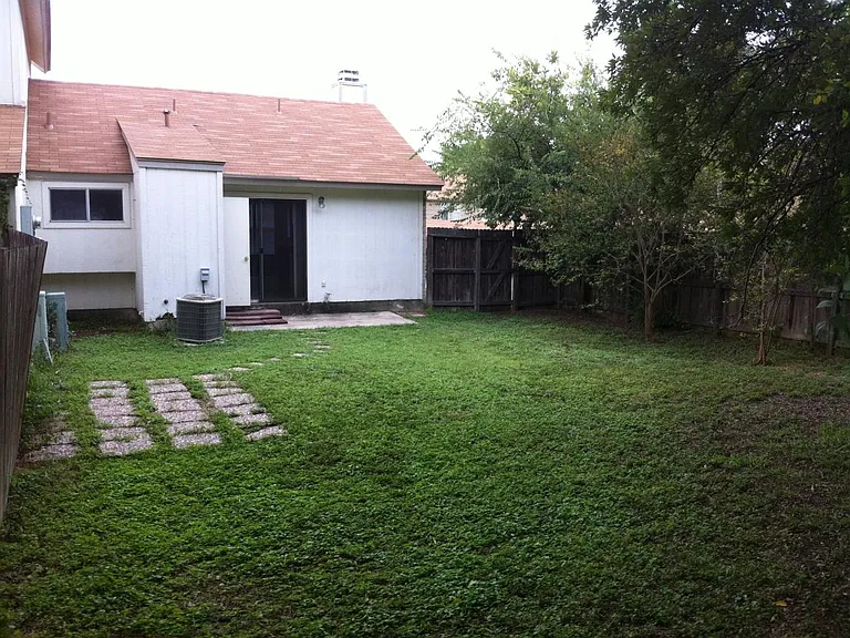 10254 Dover Rdg #501 — Photo 20