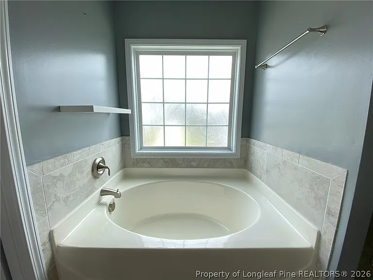 117 Scranton Ct — Photo 17