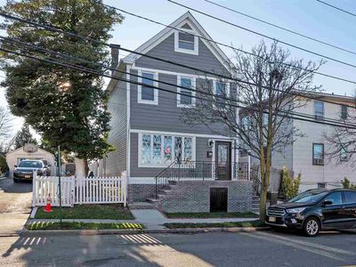 351 Centre Ave, Secaucus, NJ, 07094
