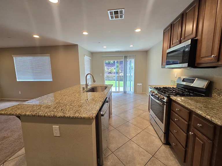 34158 Carissa Dr — Photo 6