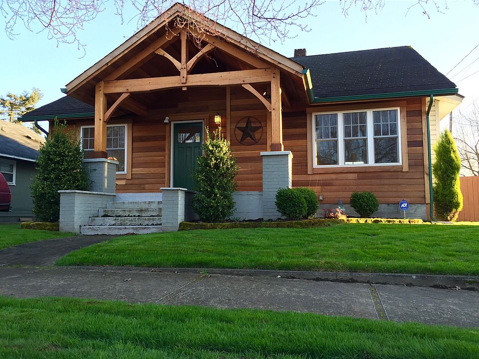 1st image of 616 5th Ave NW