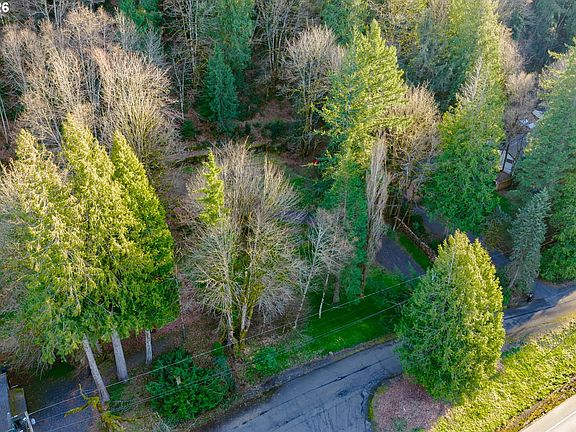 5th image of 54040 E Alder Heights Rd