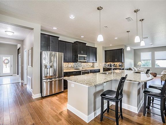 3rd image of 13735 Artesa Bell Dr