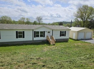 738 W Spring St, Sulphur Springs, AR 72768