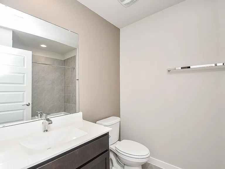 3831 Sparkman Ln — Photo 6