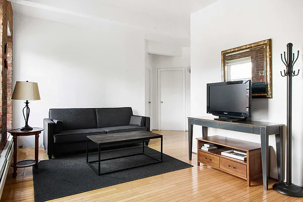 Rented by Dream NYC LLC | media 12