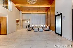 1 bed, 1.5 bath, 700 sqft, $3,100 — Photo 2
