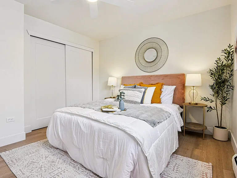 bedroom bedroom