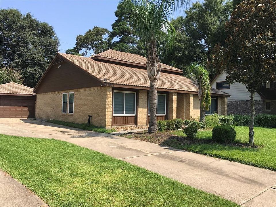 1st image of 3607 Brook Shadow Dr