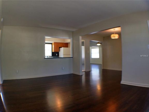 5th image of 3006 Vine St