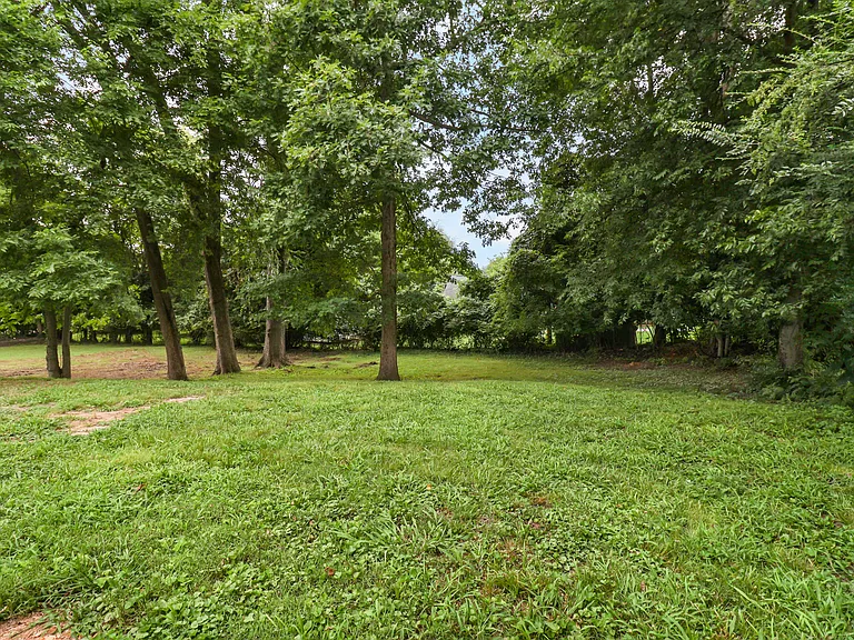 114 Emory St — Photo 29
