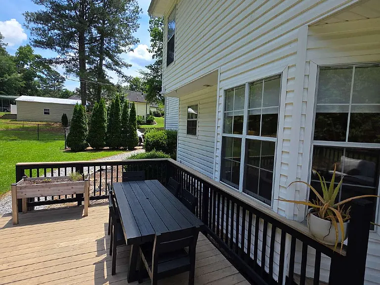 100 Bedford Forrest Dr — Photo 13