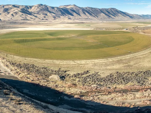 443400 Garnier Rd, Herlong, CA 96113