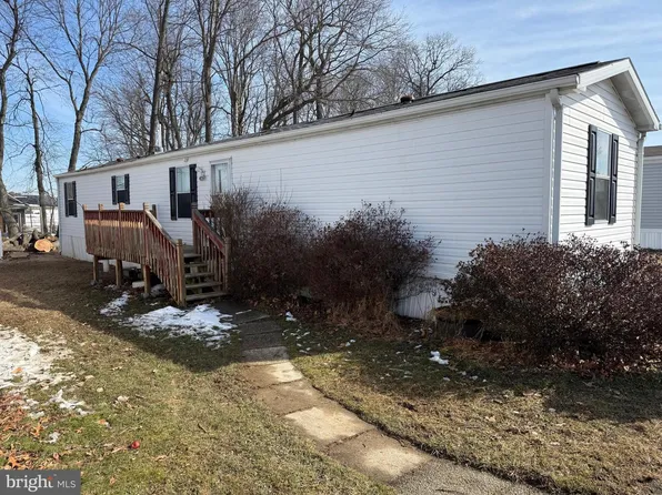 122 Dawn St, Quarryville, PA 17566