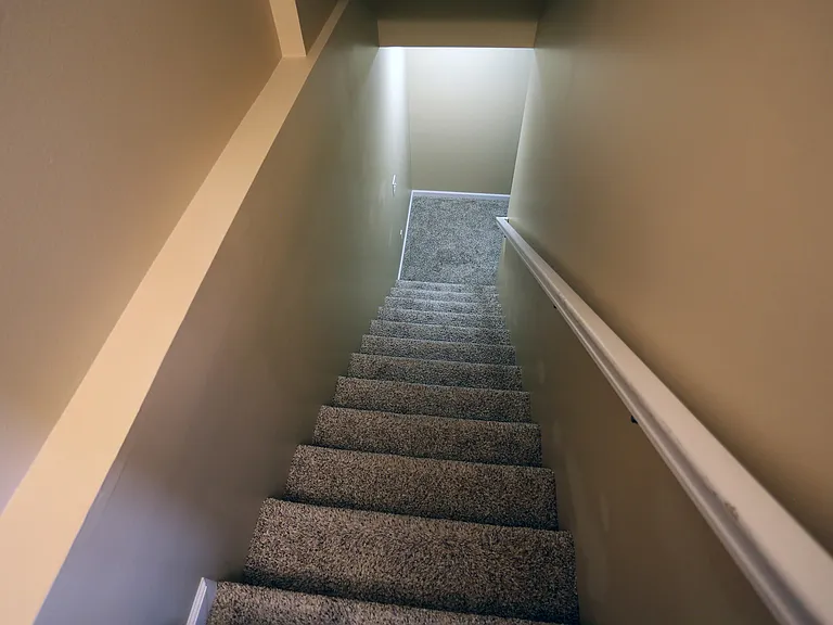 2502 Raven Ridge Dr — Photo 52