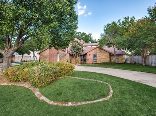 1442 S Macarthur Blvd, Irving, TX 75060