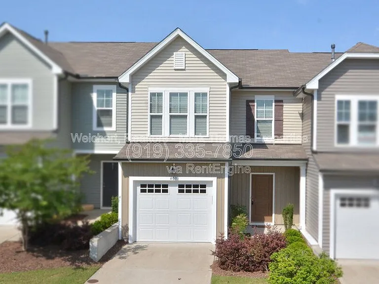 409 Vassar Dr — Photo 2