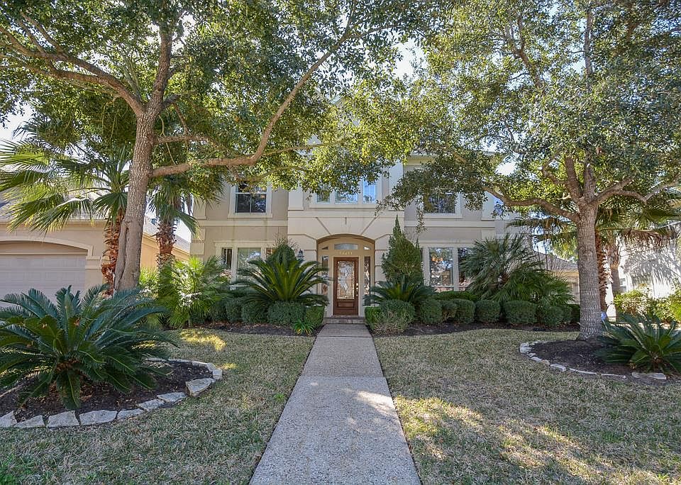 1st image of 14211 Quiet Bluff Ln