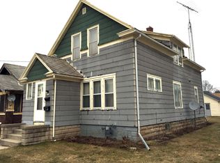 845 N 11th St, Manitowoc, WI 54220