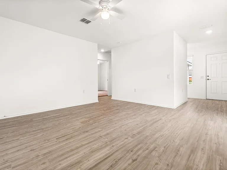 10119 Ana Hts — Photo 9