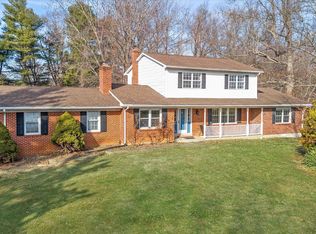 906 Clydesdale Dr, Bear, DE 19701