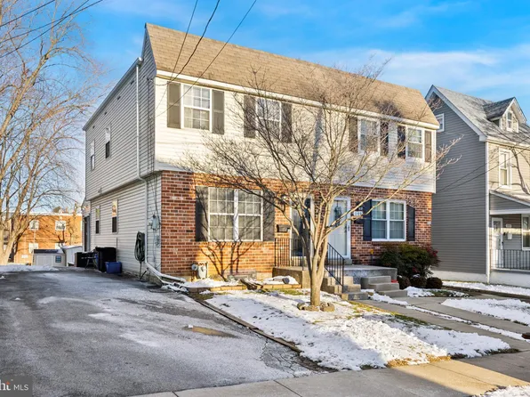 151 Saint Charles St, Drexel Hill, PA 19026