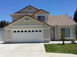 2294 Decatur Ave, Clovis, CA 93611