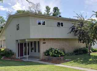 1105 Phinney Ave, Detroit Lakes, MN 56501