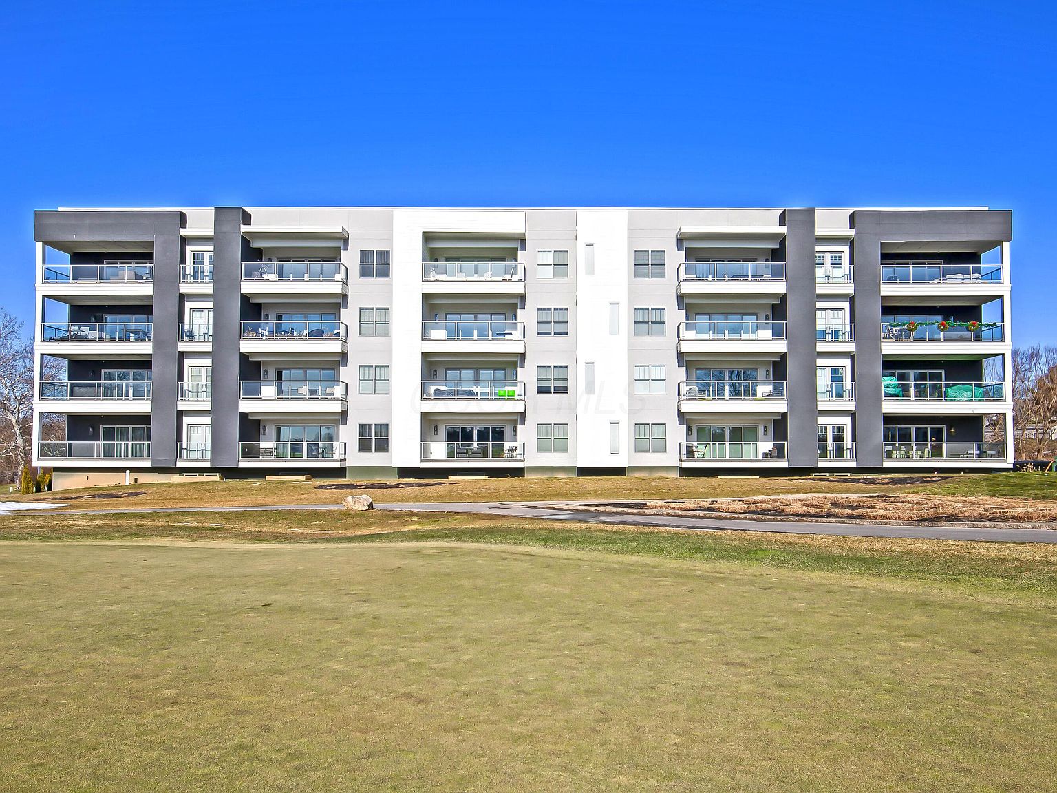 5189 Highpointe Lakes Dr #8105