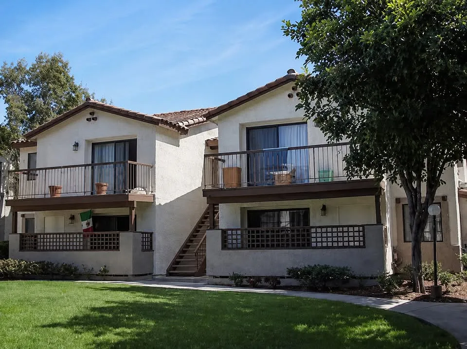 3554 Sunset Ln #31