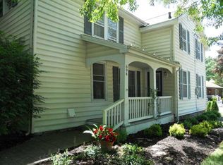 694 Ridge Rd, Lewiston, NY 14092