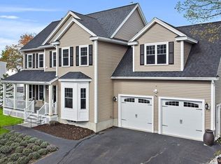 28 Humboldt Ave, Burlington, MA 01803