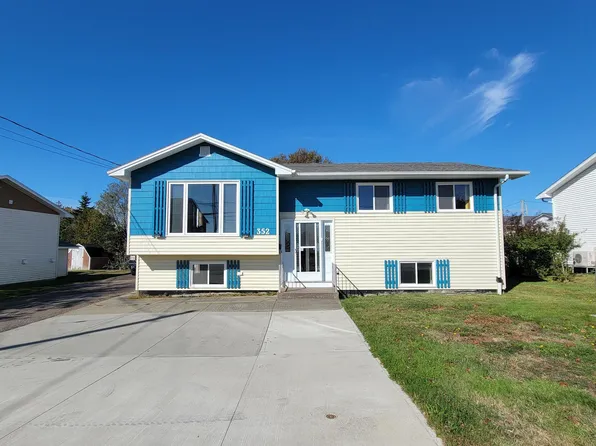 352 Pleasant St, Yarmouth, NS B5A 2L2