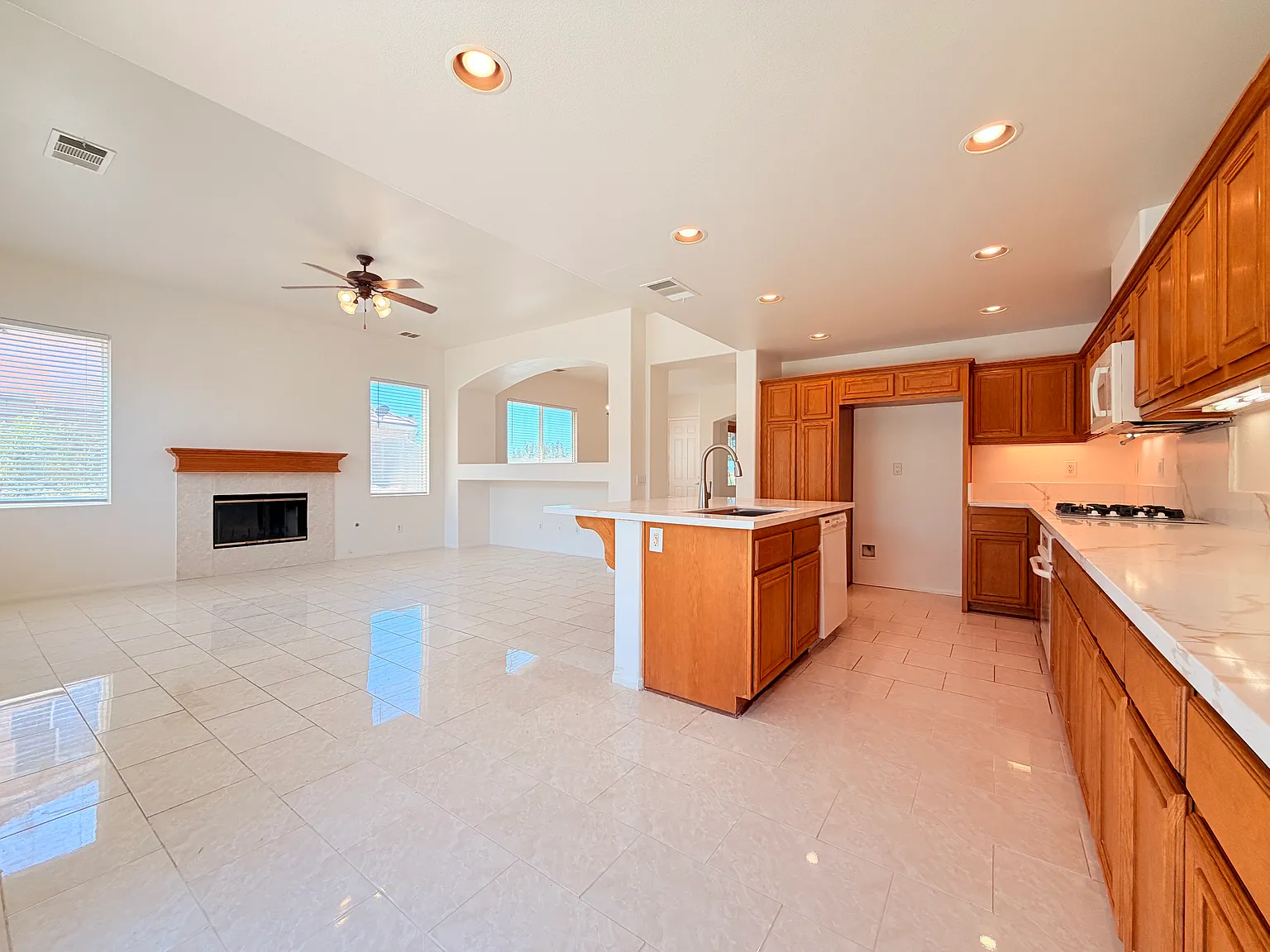 28330 Linda Vista Street — Photo 3