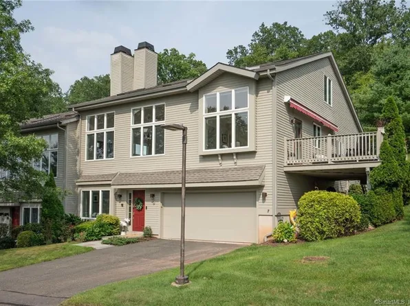 9 Wyndemere, Avon, CT 06001