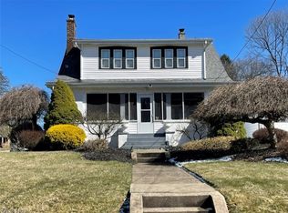 2135 Volney Rd, Youngstown, OH 44511